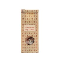 Theebloem lily flower Rode Pilaren